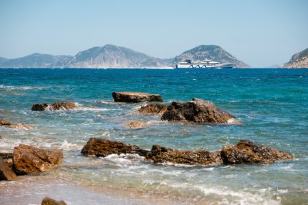 Κρουαζιέρες σε Ελλάδα και Εξωτερικό: Το Απόλυτο Ταξίδι Χωρίς Άγχος