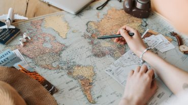Ταξίδεψε παντού με το Youth Pass σου και το Lia’s Travel! ✈️🌍