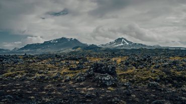Iceland Guide: Exploring the Land of Fire and Ice