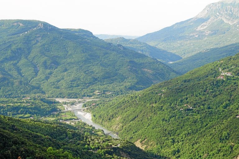 Ατομικό Ταξίδι: Τζουμέρκα