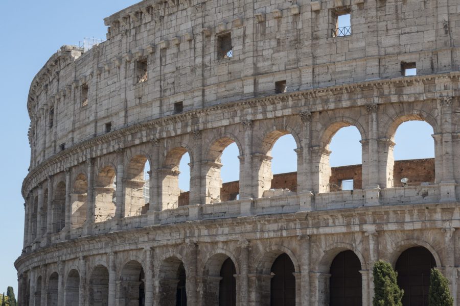 Rome_Colosseum_exterior_2