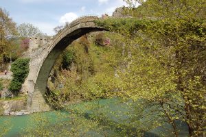 Ατομικό Ταξίδι με ΙΧ: Κόνιτσα & Βοϊδομάτης