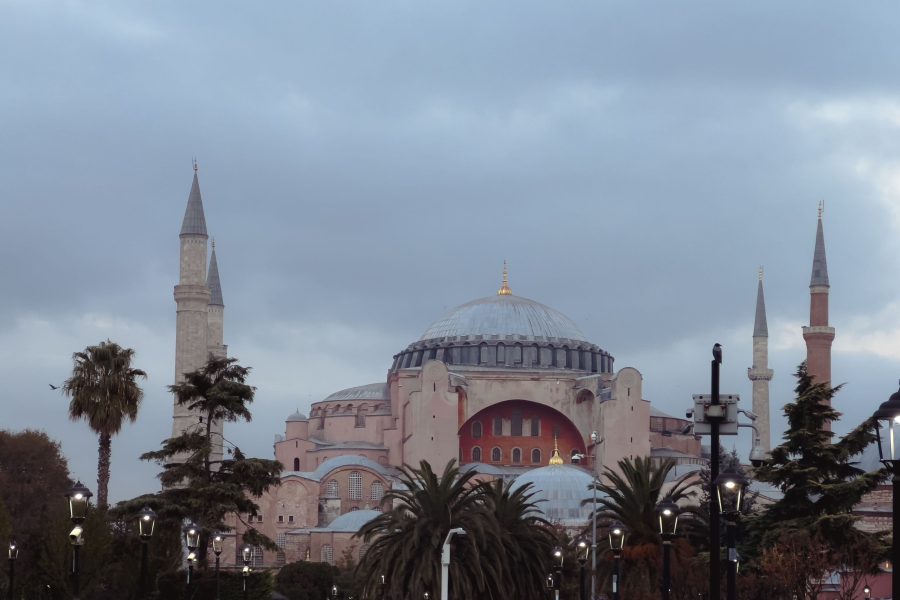 Η Αγία Σοφία στην Κωνσταντινούπολη