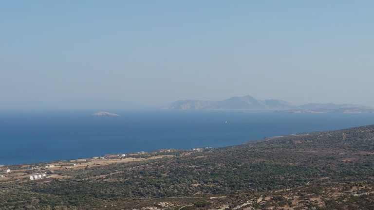 Ατομικό Ταξίδι: Μικρές Κυκλάδες