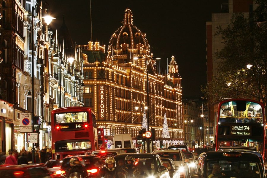 Το Harrods φωτισμένο τα Χριστούγεννα, Λονδίνο