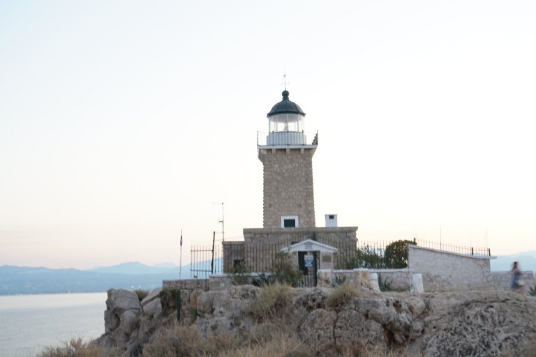 Ατομικό Ταξίδι: Λουτράκι