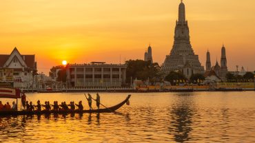 Ναός της Αυγής (Wat Arun) στο ηλιοβασίλεμα, Μπανγκόκ